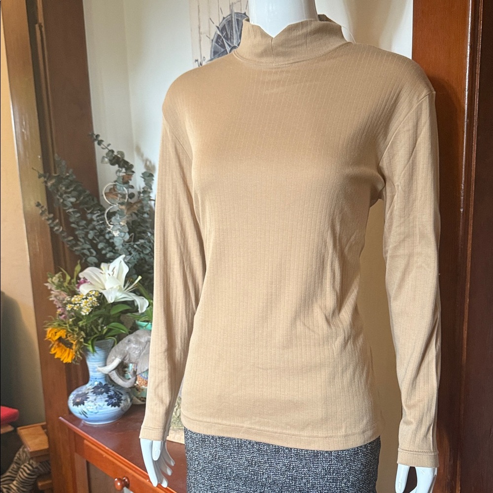 NWT tabi international size small Tan Long Sleeve Women's Top